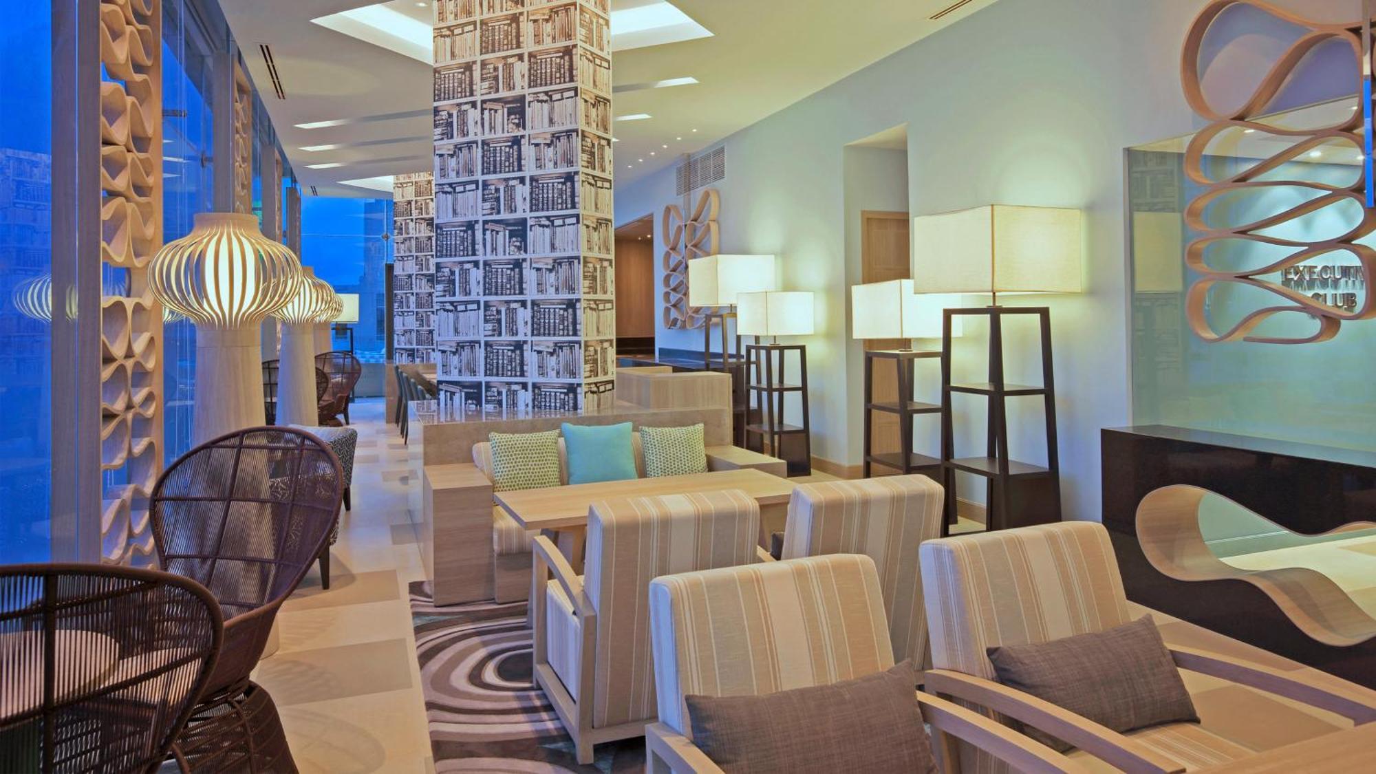 Holiday Inn Pattaya, An Ihg Hotel Ngoại thất bức ảnh